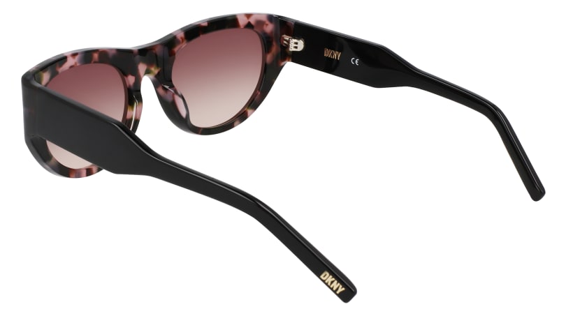 DKNY DK550S